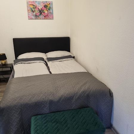 City-Apartment In Krefeld, Kueche, Naehe Duesseldorf Messe Eksteriør billede